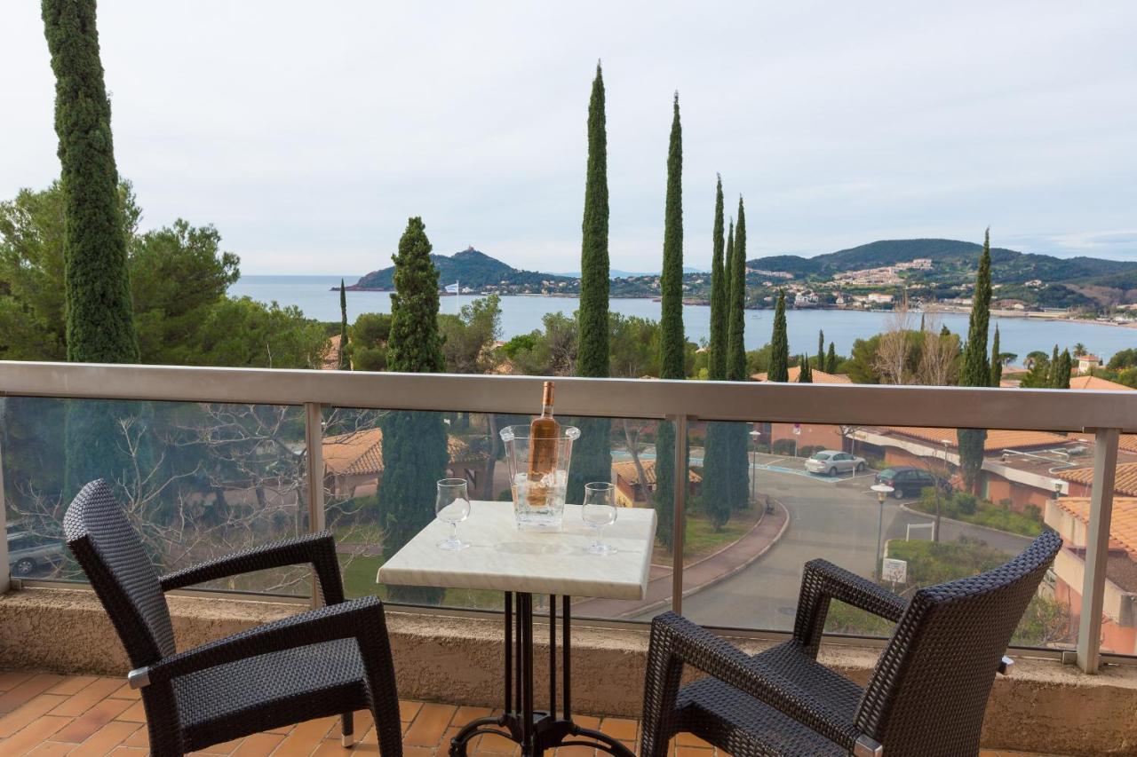 Village Club Les Mas De L'Esterel Saint-Raphael  Ngoại thất bức ảnh