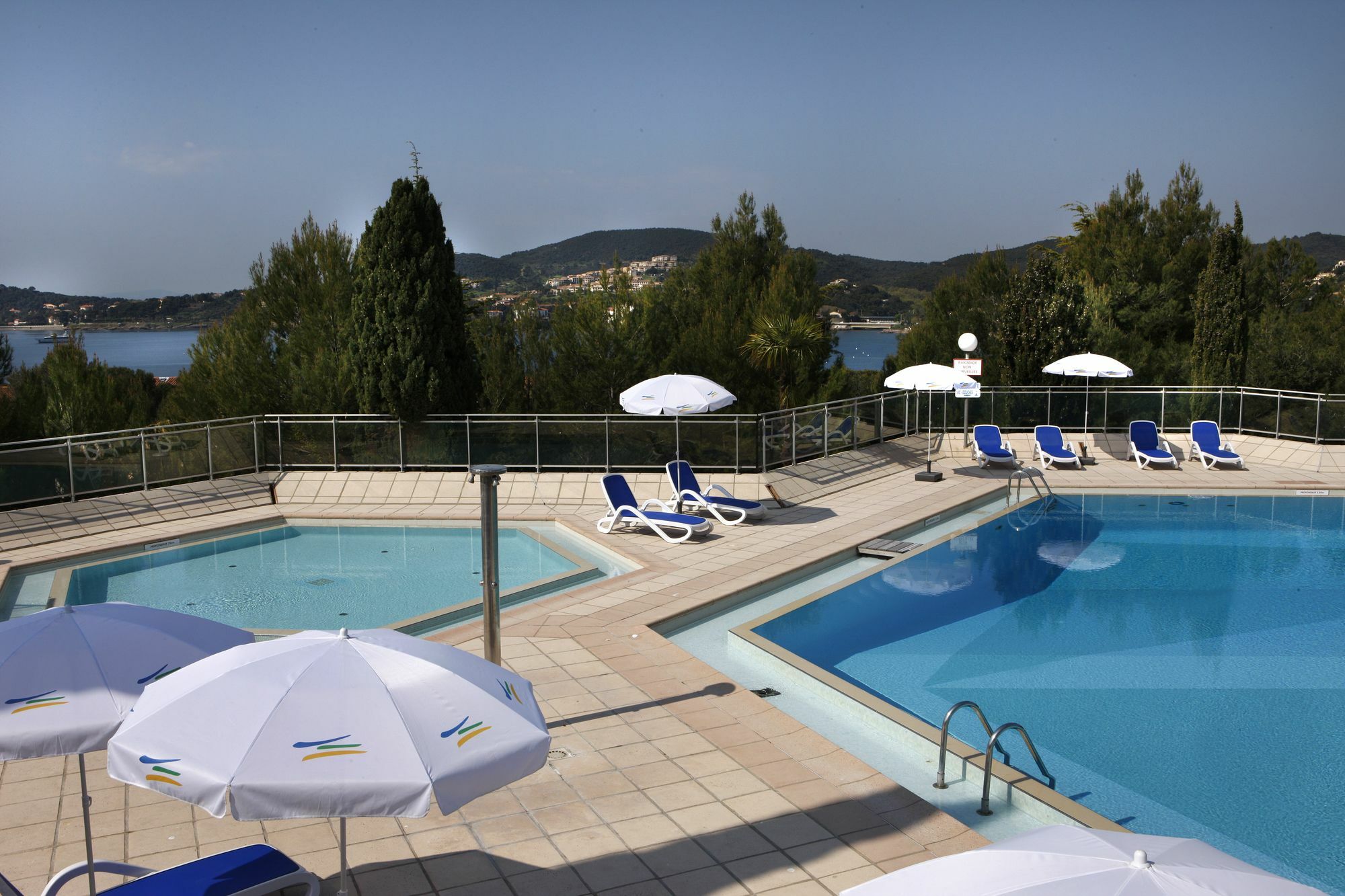 Village Club Les Mas De L'Esterel Saint-Raphael  Ngoại thất bức ảnh